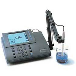 Denver Instruments Model 220 Electrochemistry Scales - Click Image to Close